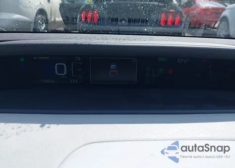 2016 Toyota Prius Three Touring z USA, uszkodzony, nr VIN JTDKARFU2G3519337